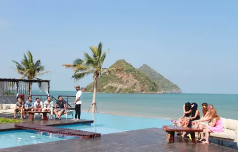Cinci cupluri își vor testa relația la „Temptation Island – Insula iubirii”