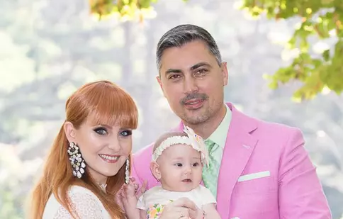 Alexandru Ciucu şi Alina Sorescu şi-au botezat fetiţa cea mică | FOTO