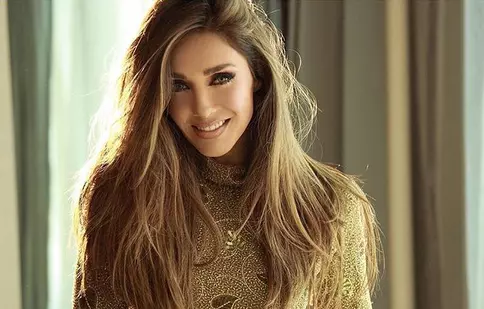 Anahi a anunţat că este însărcinată