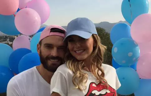 FOTO. Marjorie de Sousa şi Julian Gil au aflat sexul copilului pe care îl aşteaptă