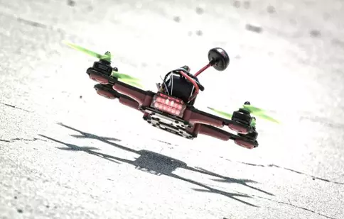 FOTO. Eurosport va transmite, din noiembrie, curse cu drone