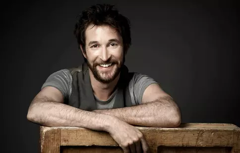 Noah Wyle („Bibliotecarii”) are serial nou: „Perfect Citizen”
