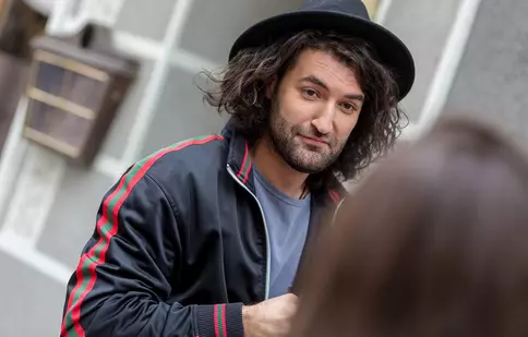 Smiley sărbătoreşte 10 ani de carieră solo pe 1 iunie, la Arenele Romane