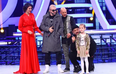 Sâmbăta aceasta, Alex Vasilache cântă cu fetița lui CRBL, la „Te cunosc de undeva!”