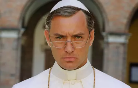 HBO confirmă: se face o continuare a serialului „Tânărul papă” / „The Young Pope”
