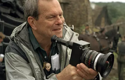 După 17 ani de ghinioane, Terry Gilliam a terminat de filmat „The Man Who Killed Don Quixote”