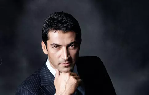 Kenan Imirzalıoğlu, dorit şi nu prea, în rolul sultanului Mahomed al II-lea Cuceritorul