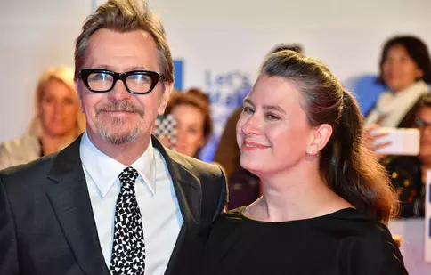 Actorul Gary Oldman s-a căsătorit pentru a cincea oară