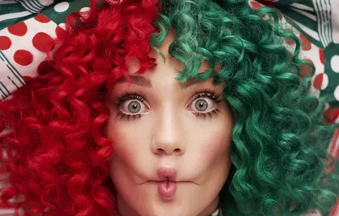 Sia va lansa primul album de Crăciun din carieră, “Everyday Is Christmas”, pe 17 noiembrie
