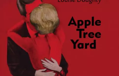 Romanul „Apple Tree Yard”, după care s-a făcut miniseria „Curtea cu meri”, a apărut la Editura Vellant