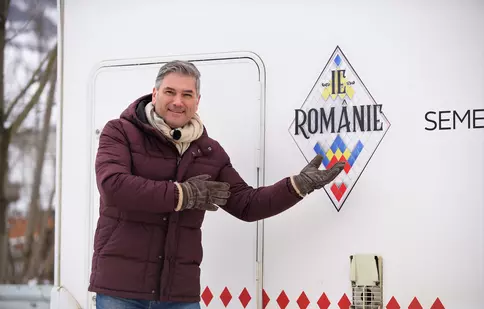 FOTO. Au început filmările pentru „Ie, Românie”. Mircea Radu, primit cu brațele deschise în Maramureș