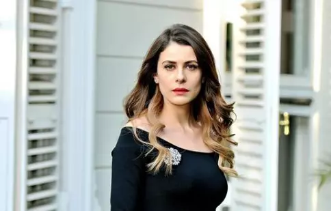 Ebru Özkan, Dilara din „Furtună pe Bosfor”, a devenit mamă