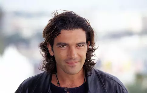 Ce-a postat pe Instagram actorul Antonio Banderas de Ziua Tatălui