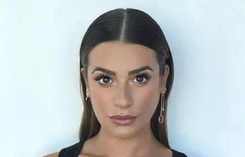 Actriţa din serialul „Glee”, Lea Michele, s-a logodit