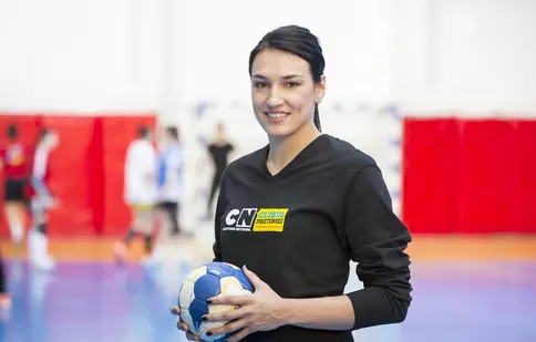Cristina Neagu, cea mai bună handbalistă a lumii, s-a alăturat campaniei anti-bullying derulată de Cartoon Network