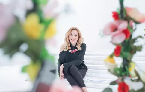 INTERVIU EXCLUSIV: Irina Păcurariu pune lupa pe școală în noua sa emisiune, „Profesori de milioane”