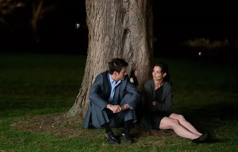 Recomandarea TVmania pentru seara de miercuri, 30 mai: „Romanticii” cu Katie Holmes și Josh Duhamel