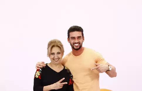 Dorian Popa face echipă cu mama sa pentru emisiunea „Chefi la cuțite”