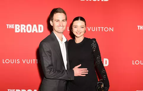 Miranda Kerr și fondatorul Snapchat, Evan Spiegel, au devenit părinți