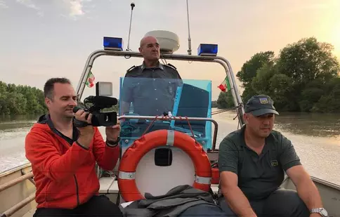„Braconieri fără frontiere” - un reportaj de Rareș Năstase, duminică, la „România, te iubesc”