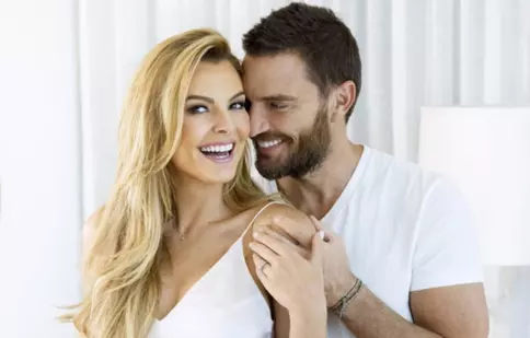 Judecătorul a dat sentința în cazul lui Julian Gil și Marjorie de Sousa. Iată ce se va întâmpla cu copilul celor doi!