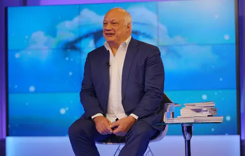 Sâmbătă, invitatul emisiunii Digicult, de la Digi 24, va fi scriitorul Eric Emmanuel Schmitt