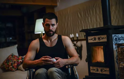 Episod 20, sezon 2 „Fructul oprit”. Alex: „Este timpul să îmi iau adio de la viața asta”