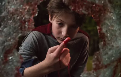 GALERIE FOTO. Premiera „Focviu” / „Brightburn” va avea loc în România, cu două săptămâni înainte de SUA