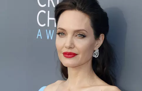 Angelina Jolie va avea un rol de supererou într-o nouă producție Marvel