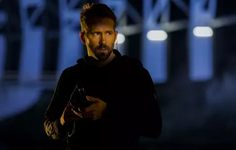 Netflix a lansat trailer-ul final pentru „6 Underground”, cu Ryan Reynolds