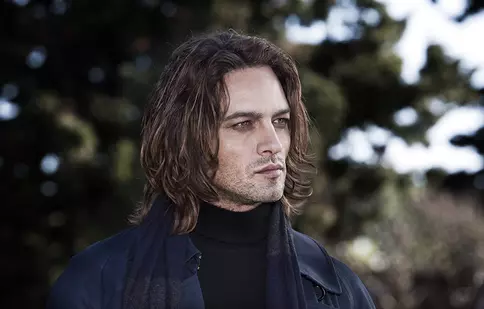 TVR 2 aduce o nouă mini-serie cu Gabriel Garko din 14 decembrie, „Chip de înger”
