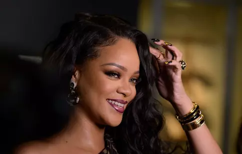 Rihanna și Hassan Jameel s-au despărțit după 3 ani de relație. Artista a fost surprinsă alături de alt bărbat