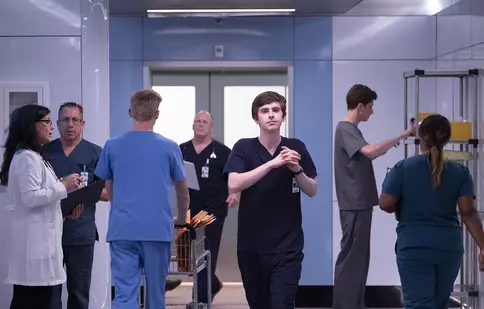 AXN anunță difuzarea sezonului doi „Doctorul cel bun”. Când va avea loc premiera