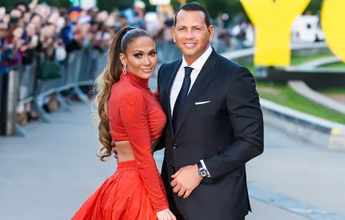 Jennifer Lopez și Alex Rodriguez reacționează! Ce se întâmplă între ei