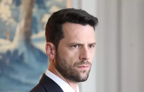 Vlad află un secret uluitor: Matei este copilul său! Își va dezvălui identitatea acum?