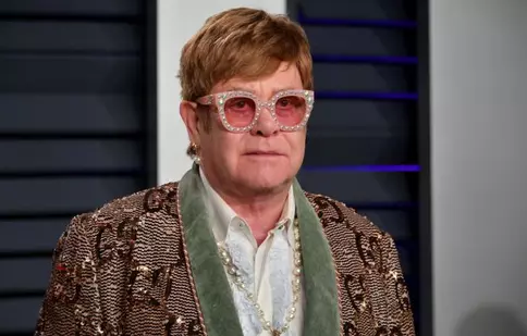 Elton John sprijină lupta cu pandemia. Ce sumă a donat în acest scop