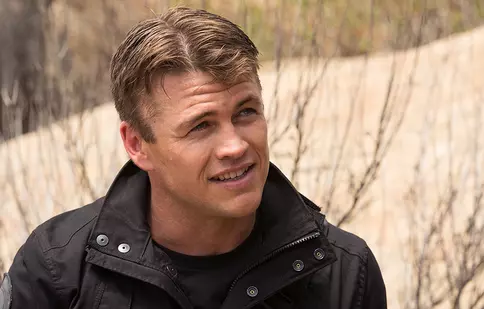 Interviu Luke Hemsworth („Westworld”): „Nu ne vom opri din a folosi tehnologia. Nu poți pune duhul înapoi în lampă”