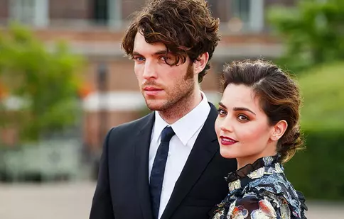 Actorii Jenna Coleman și Tom Hughes s-au despărțit. Care sunt motivele