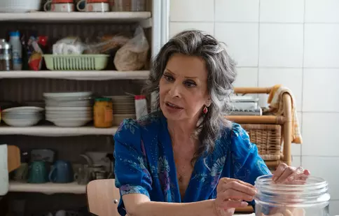 Sophia Loren ne dă întâlnire pe Netflix în filmul „Ai toată viața înainte”