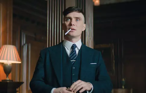 Serialul „Peaky Blinders” ajunge la final. Au început filmările pentru ultimul sezon