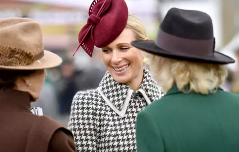 Încă un bebeluș regal! Zara Tindall, nepoata Reginei Elisabeta a II-a, a adus pe lume un băiețel… în baia proprie!