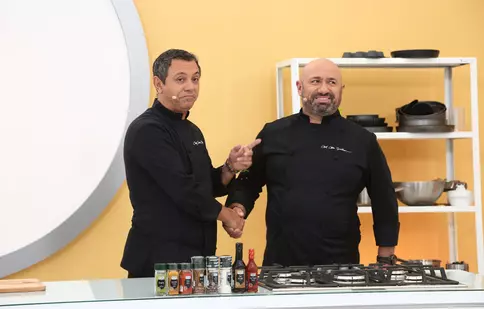 Chefi la cuțite, 21 aprilie 2021. Chef Sorin Bontea conduce în clasamentul amuletelor. Scărlătescu, cerut în căsătorie