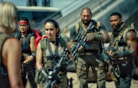 Cel mai nou film al lui Zack Snyder, „Armata celor morți”, intră pe Netflix, mâine, 21 mai