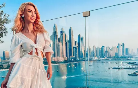 Andreea Bălan, vacanță romantică în Dubai. Ce fotografii i-a făcut iubitul