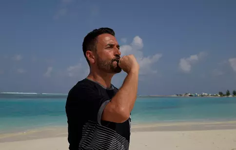 Premieră la „Microbist de România”. Tudor Furdui arbitrează primul concurs de picigin din istorie