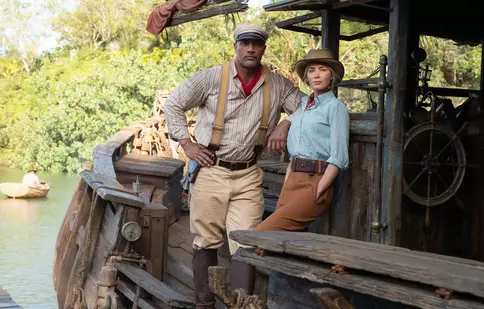 Au apărut trailerele filmului „Croazieră în junglă”, în care Dwayne Johnson și Emily Blunt se tachinează reciproc