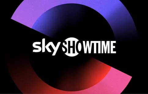 Serviciul de streaming SkyShowtime, din 2022 în România. Aduce seriale şi filme marca NBC Universal