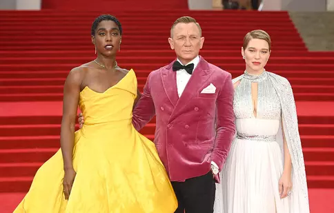 Premiera mondială „Nu e vreme de murit” / „No Time to Die”. James Bond și-a făcut intrarea în stil mare