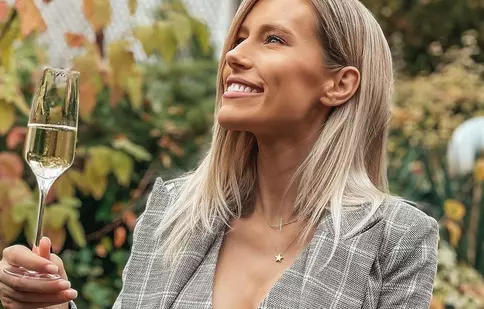 Gabriela Prisăcariu a postat online o nouă fotografie cu fiul ei. Mesajul soției lui Dani Oțil