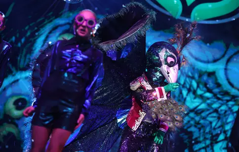 O nouă mască la „Masked Singer România”, sezonul 2. Apare Păunul. Ce indicii noi a oferit Fluturele